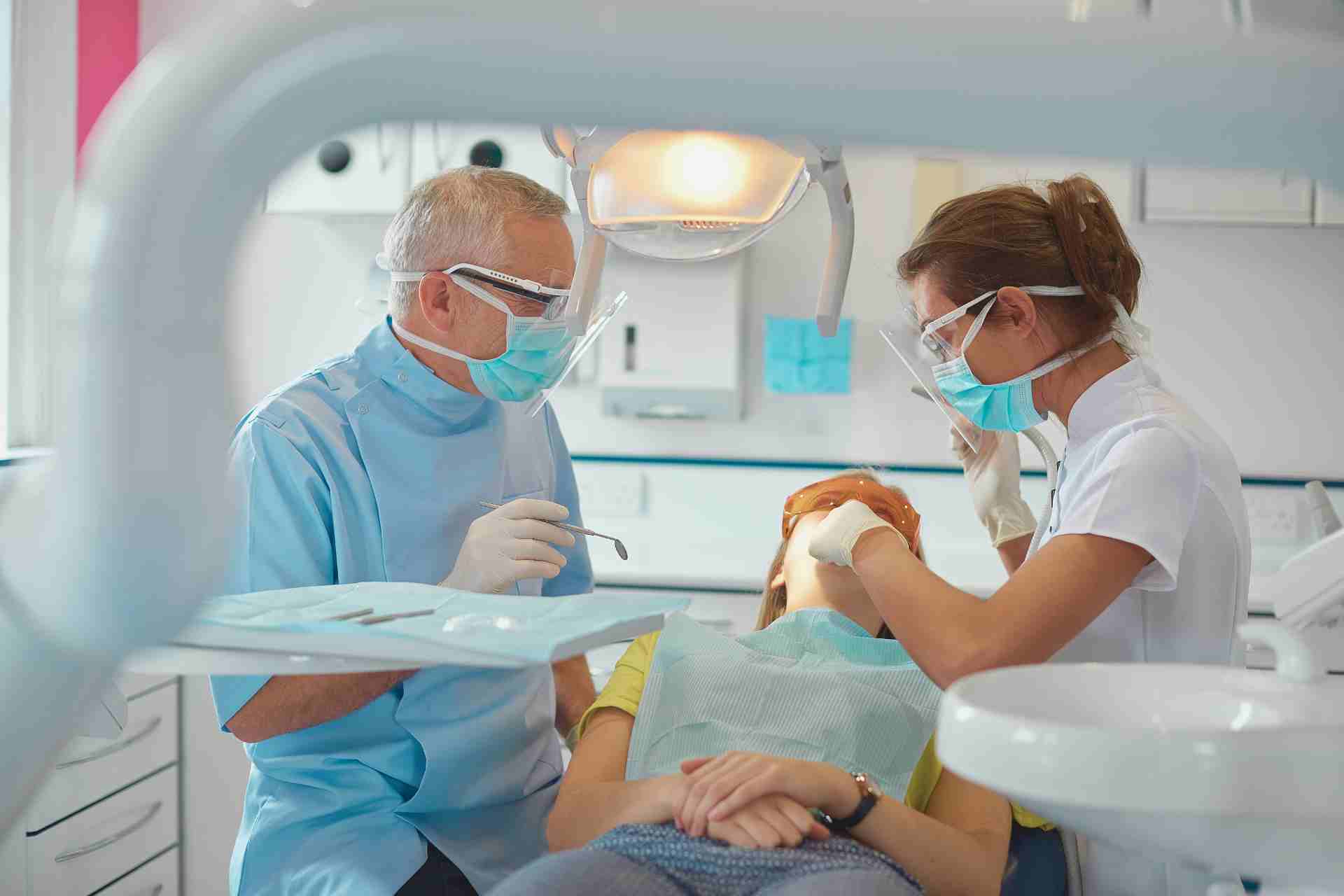 Dentist in Palmdale, CA